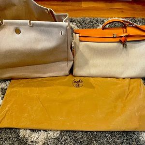 Amazing Herbag with large interchangeable canvas bag. Good condition.